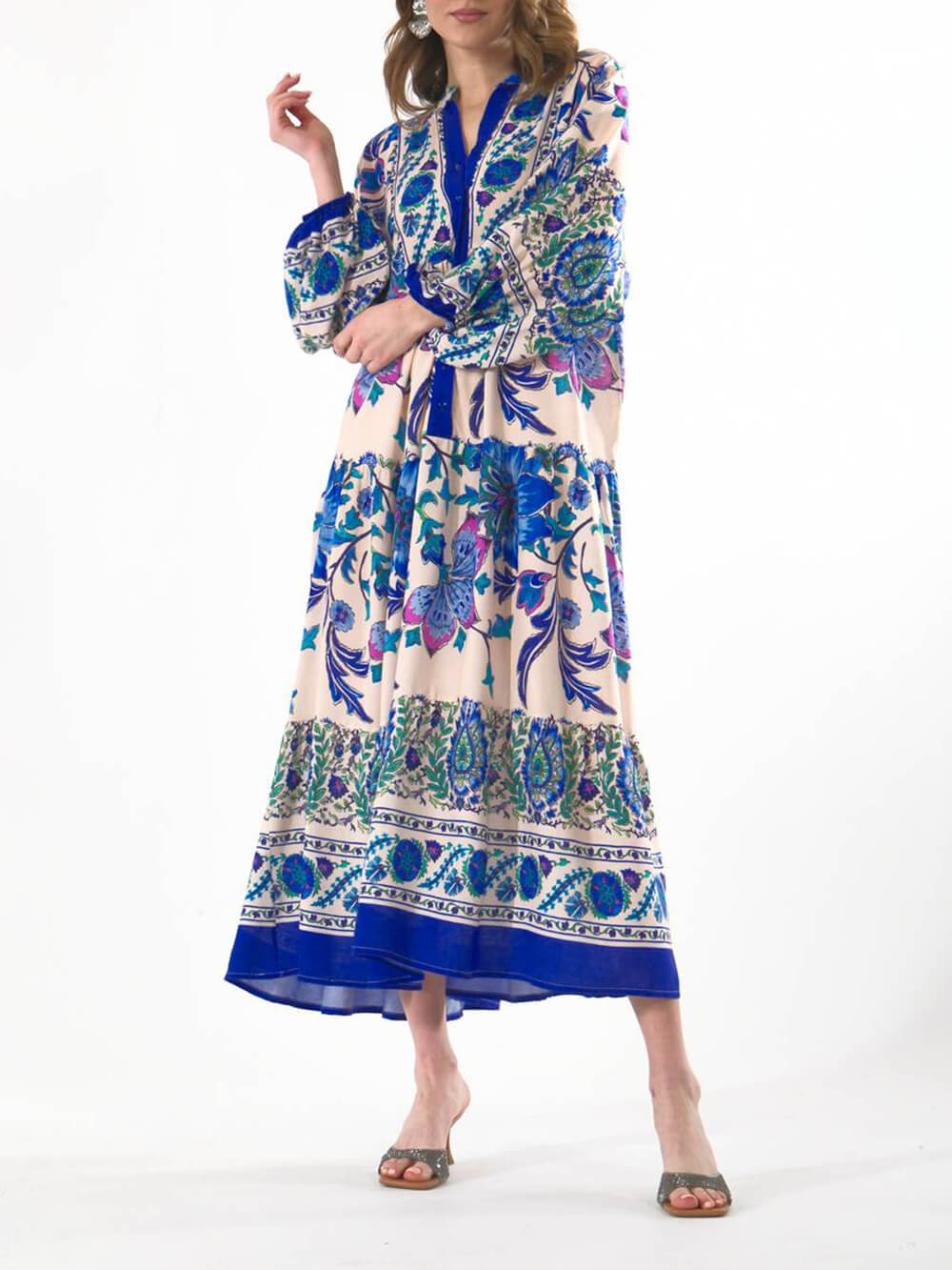 Das Bohemian Bloom-Langarm-Maxikleid