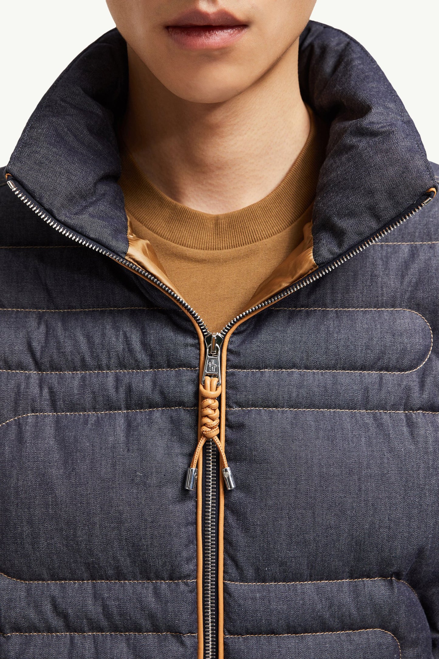 Xiaohai Snake-Quilted Denim Short Down Jacket