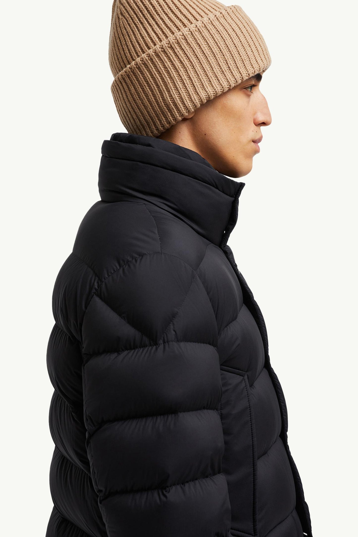 Clunye Hooded Mid-Length Down Jacket