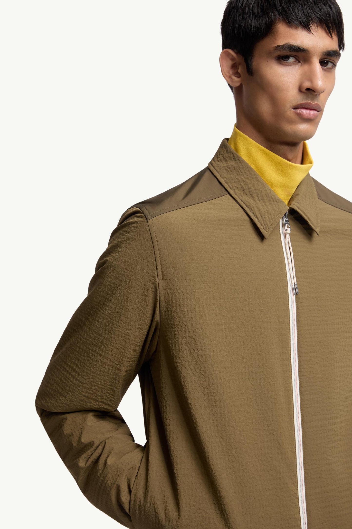 Padded Seersucker Zip-Up Shirt