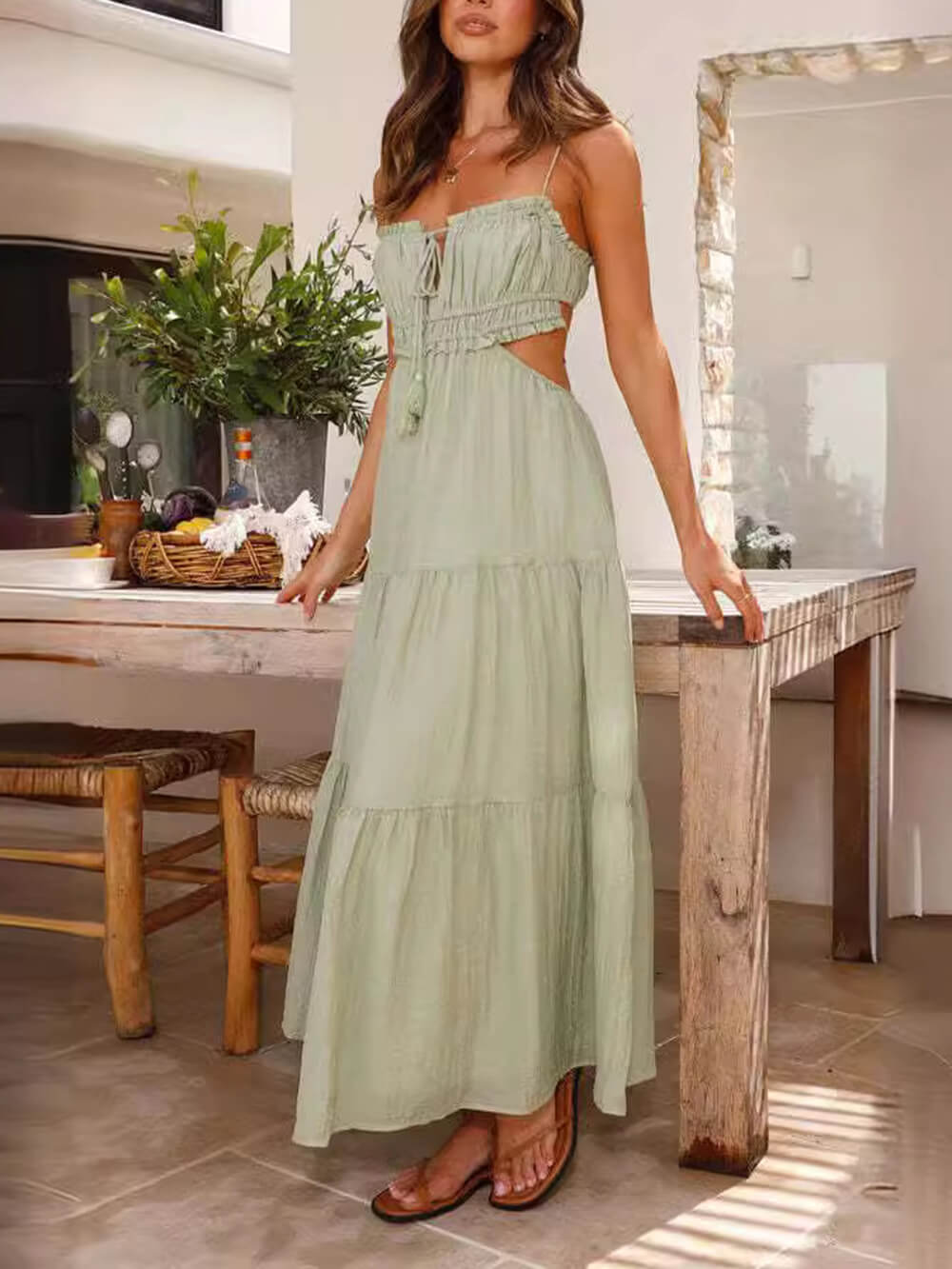 Hollow sleeveless pleated patchwork dress with full hem