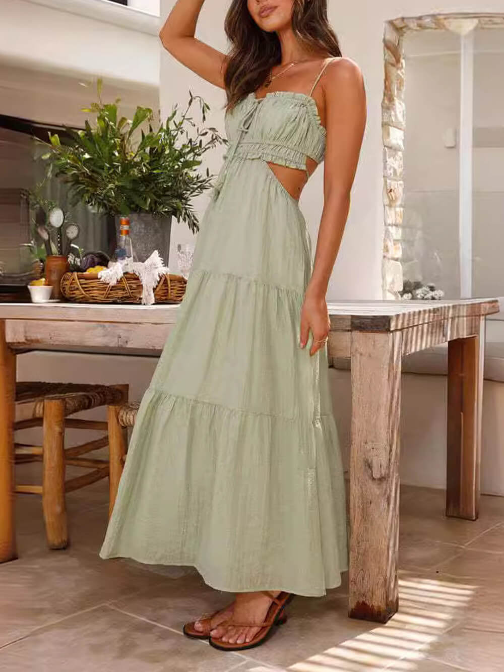 Hollow sleeveless pleated patchwork dress with full hem