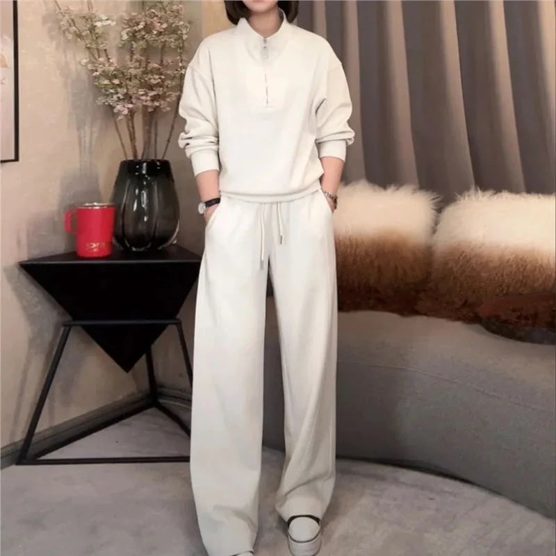 Cropped Sweetshirt & Wide-Leg Pants Set