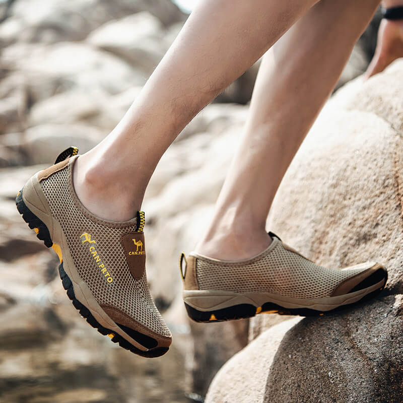 Men's Casual Lightweight Slip On Sneakers