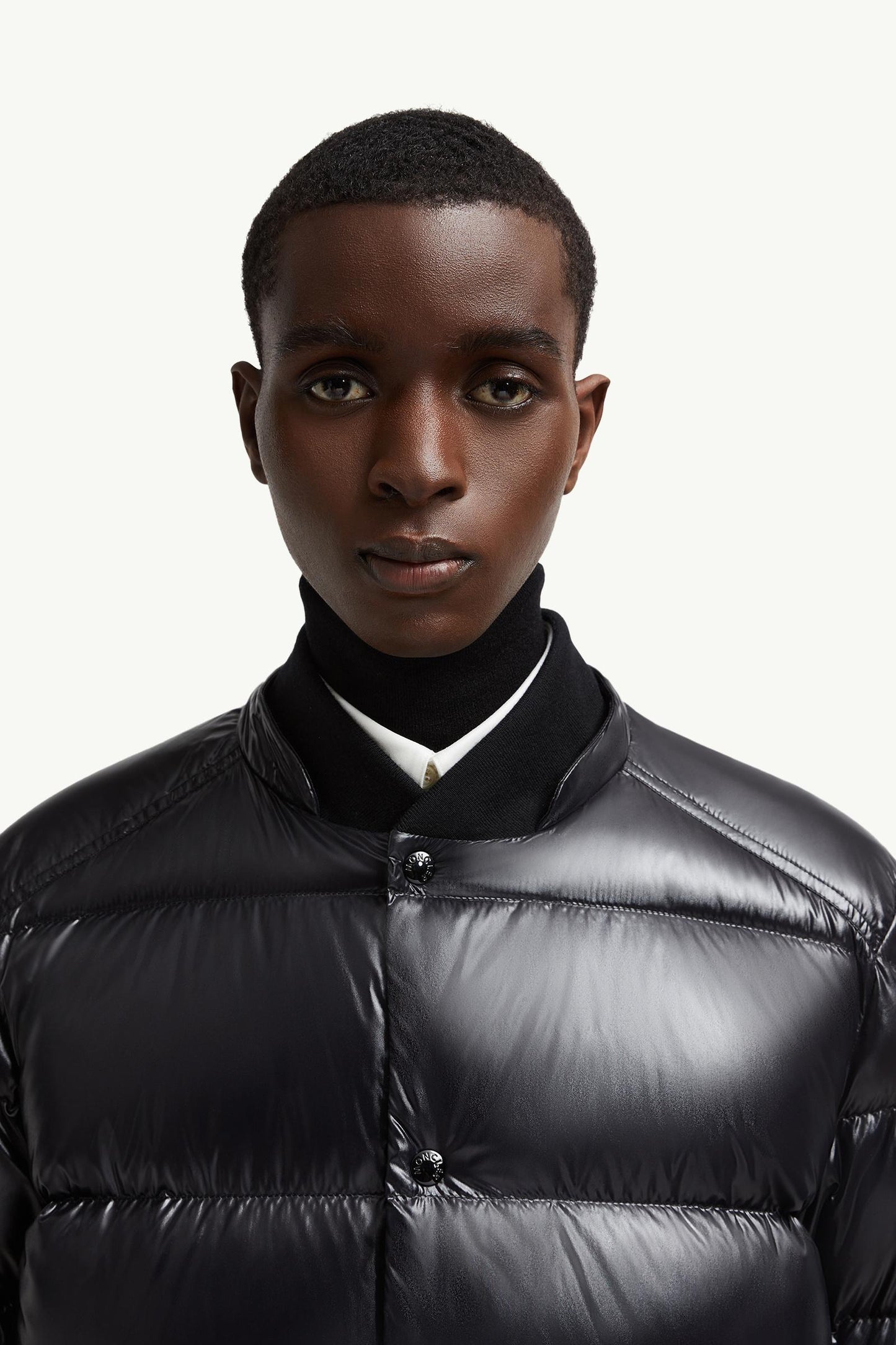 Maljasset Hooded Short Down Jacket