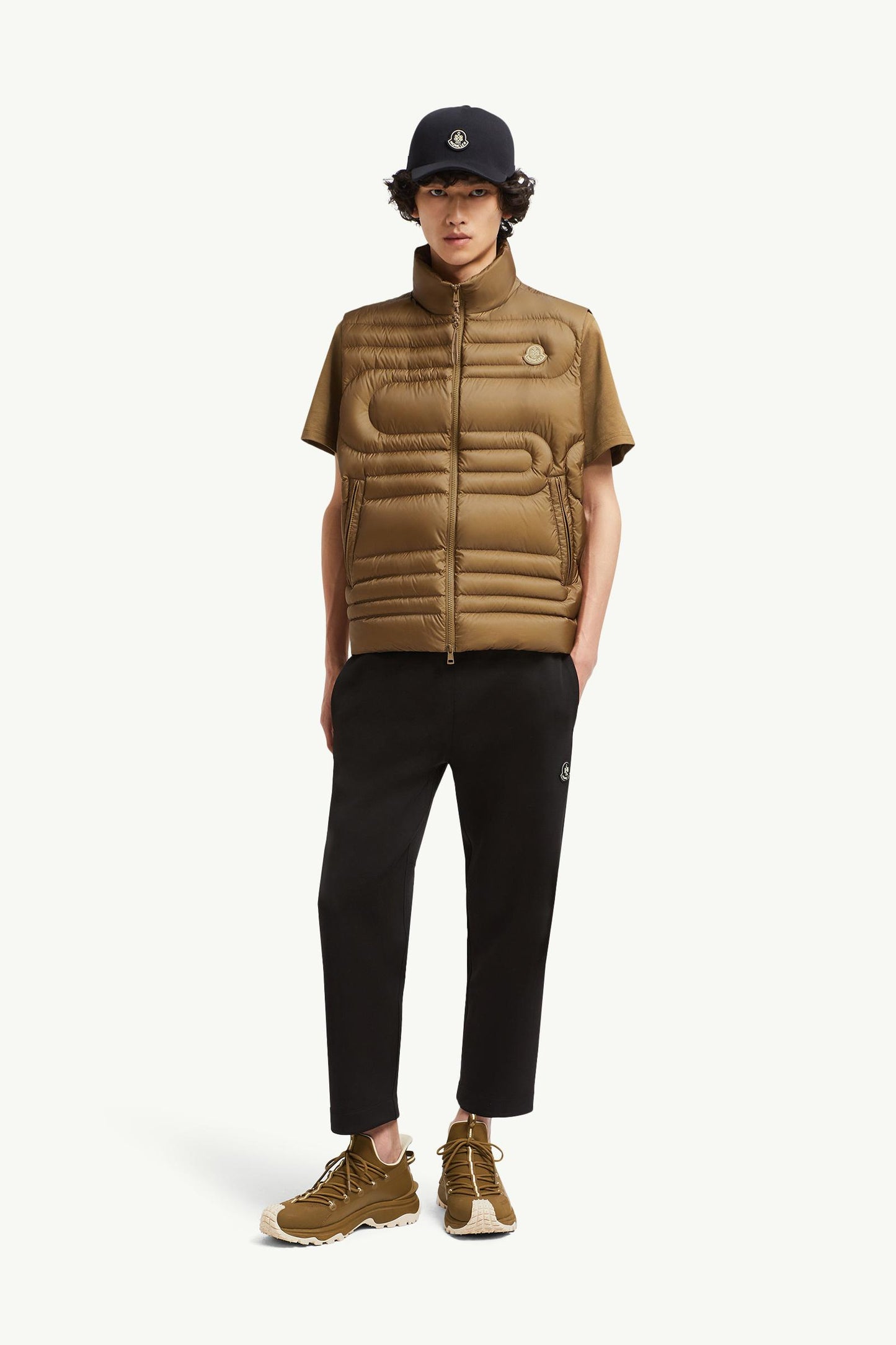 Emeishan Snake-Quilted Down Gilet