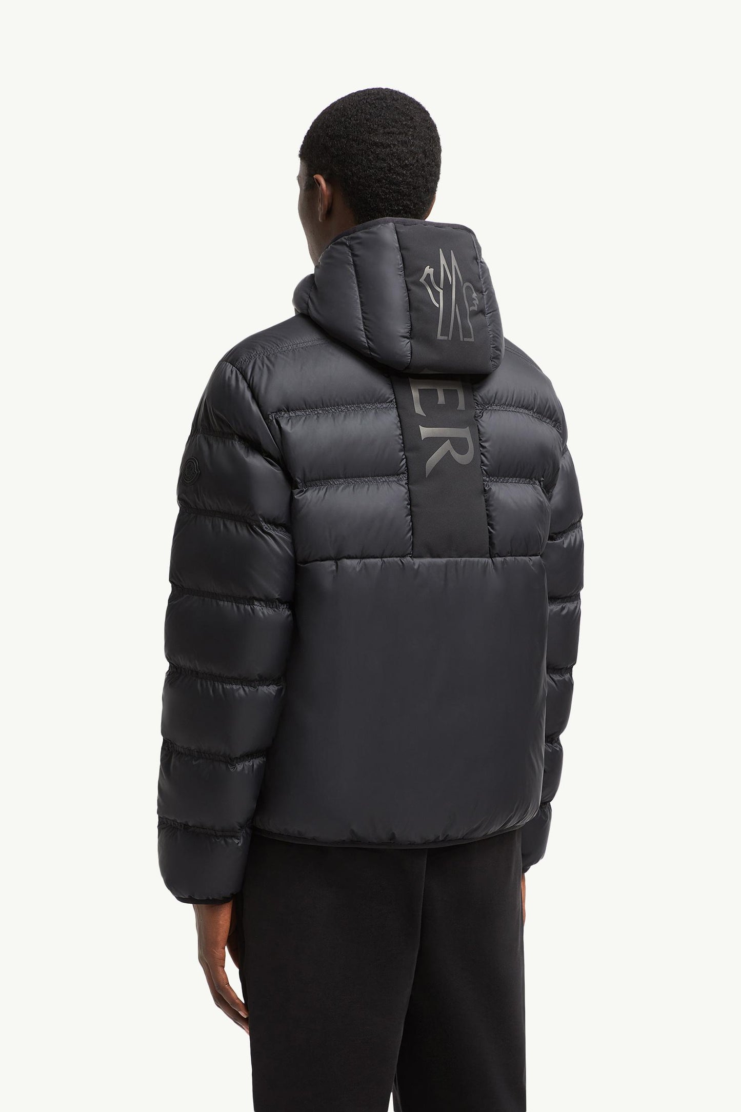 Gardy Hooded Short Down Jacket