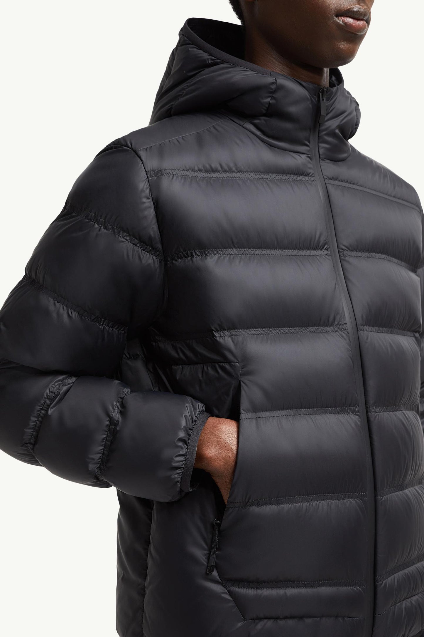 Gardy Hooded Short Down Jacket