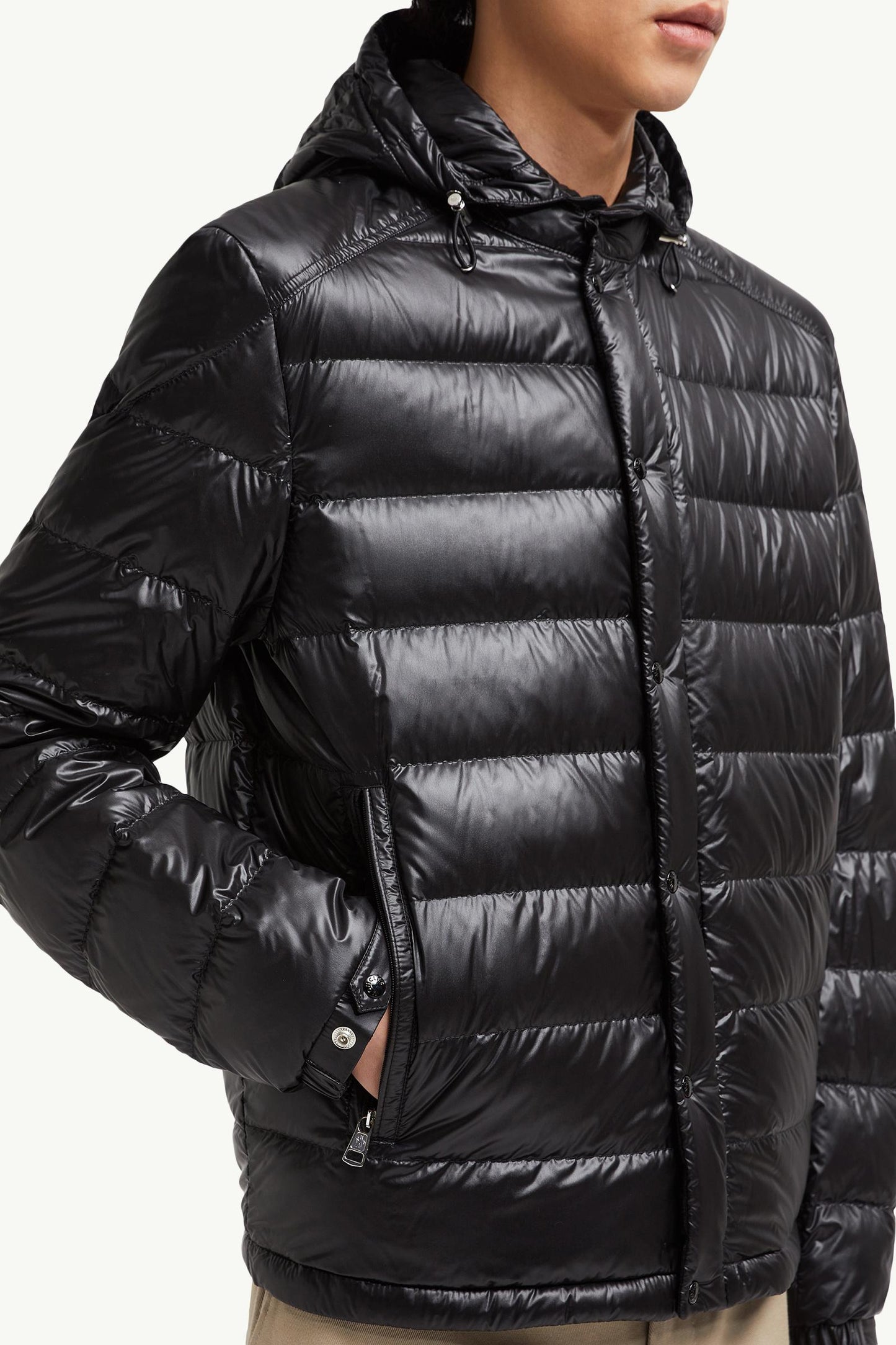 Gliere Hooded Short Down Jacket