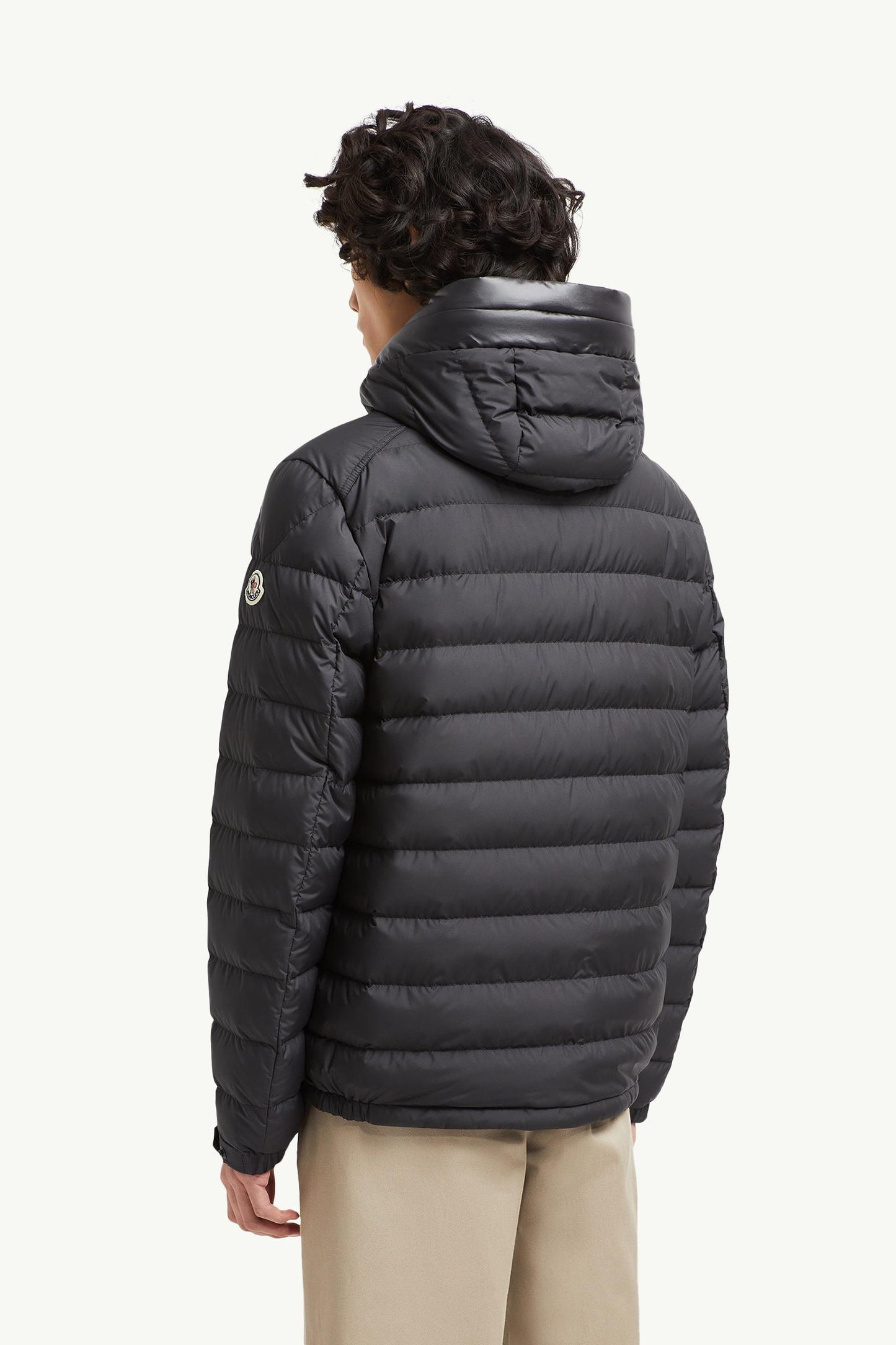 Chevrerie Hooded Short Down Jacket