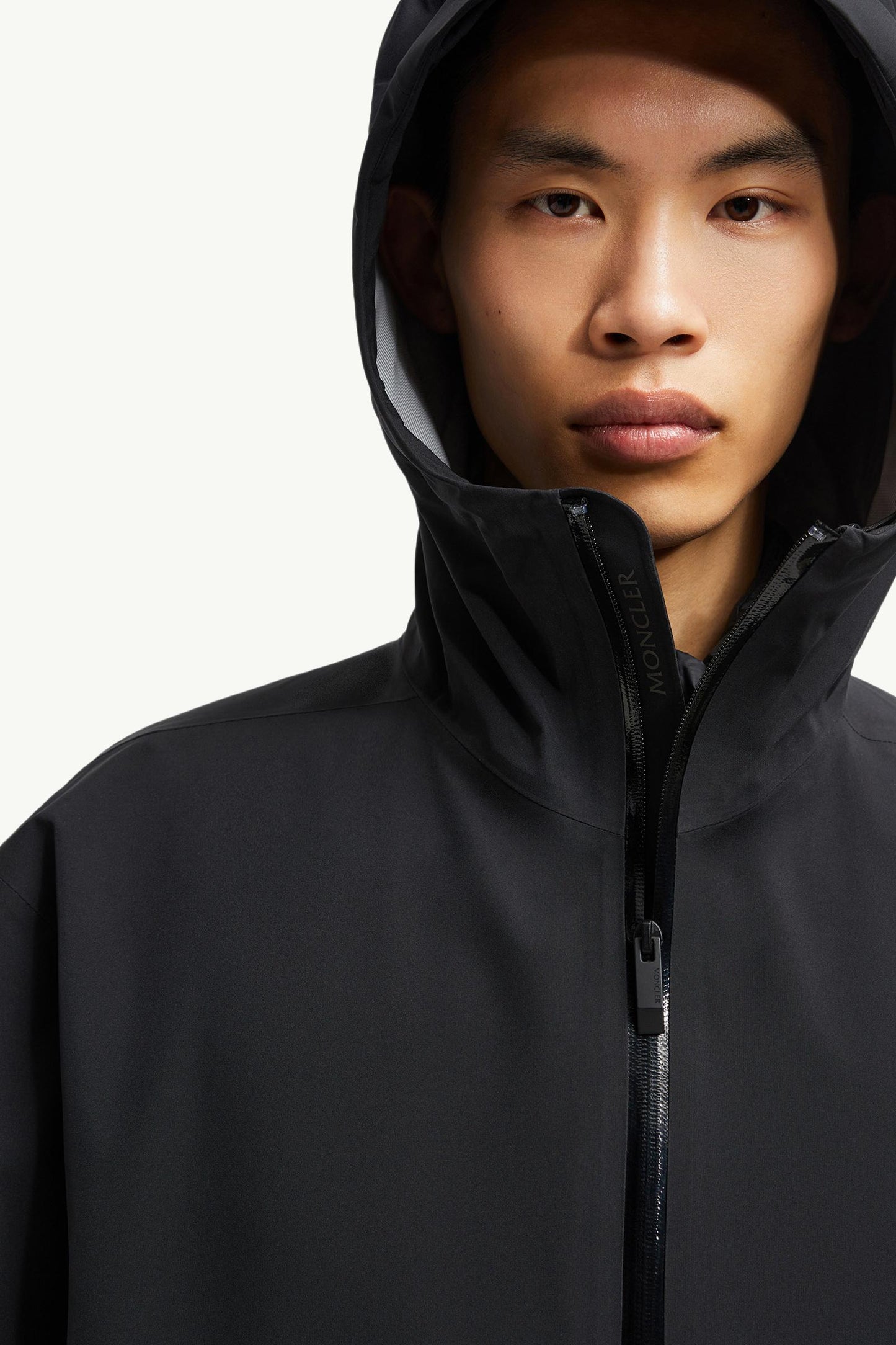 Bise Hooded Rain Jacket