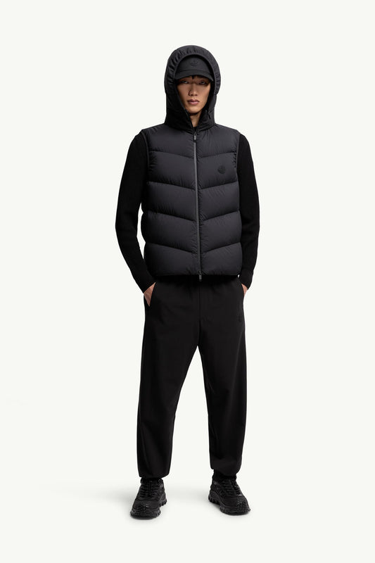 Guersac Diagonal-Quilted Hooded Down Gilet