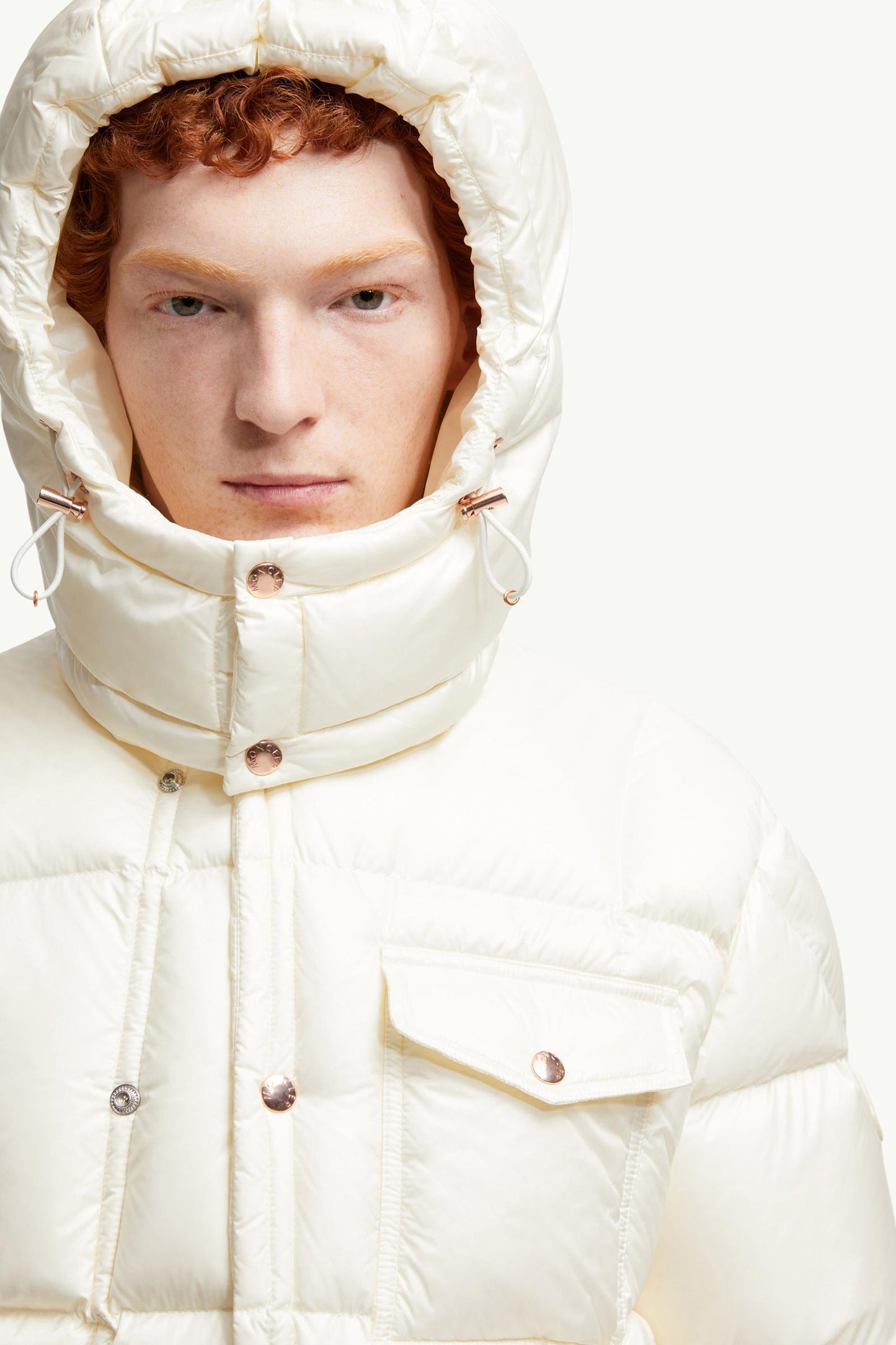 Serfanto Hooded Short Down Jacket