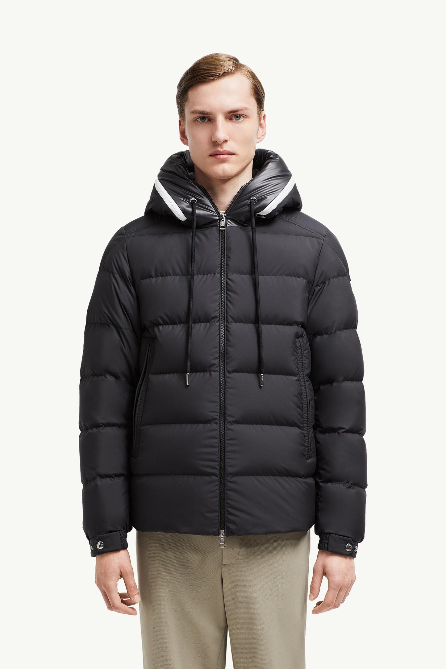 Cardere Hooded Short Down Jacket