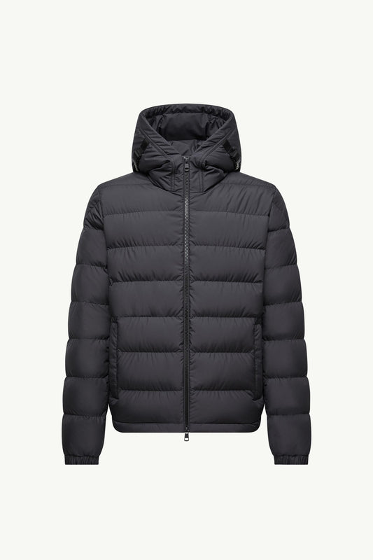 Laveraet Hooded Short Down Jacket