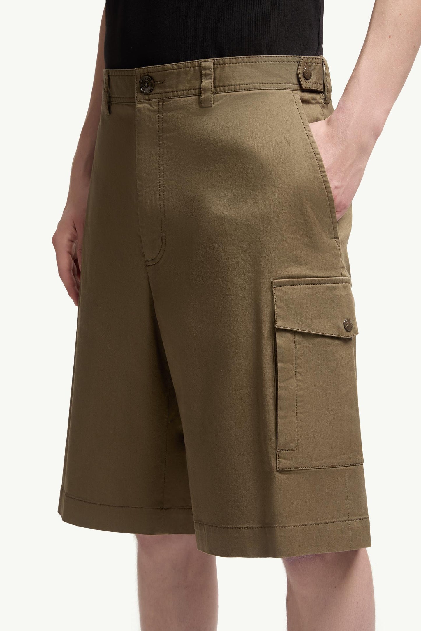 Cotton Gabardine Cargo Shorts