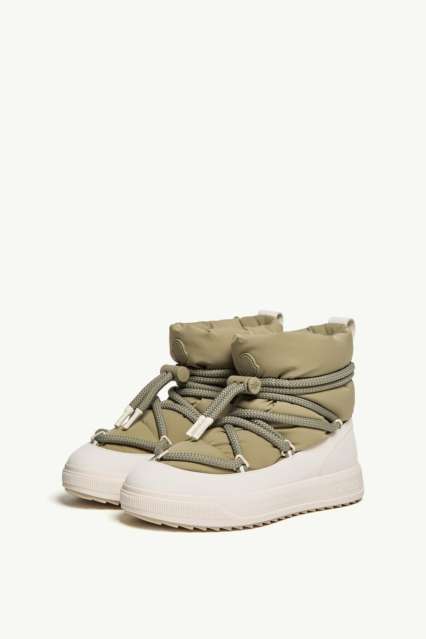 MC Altive Mid Snow Boots