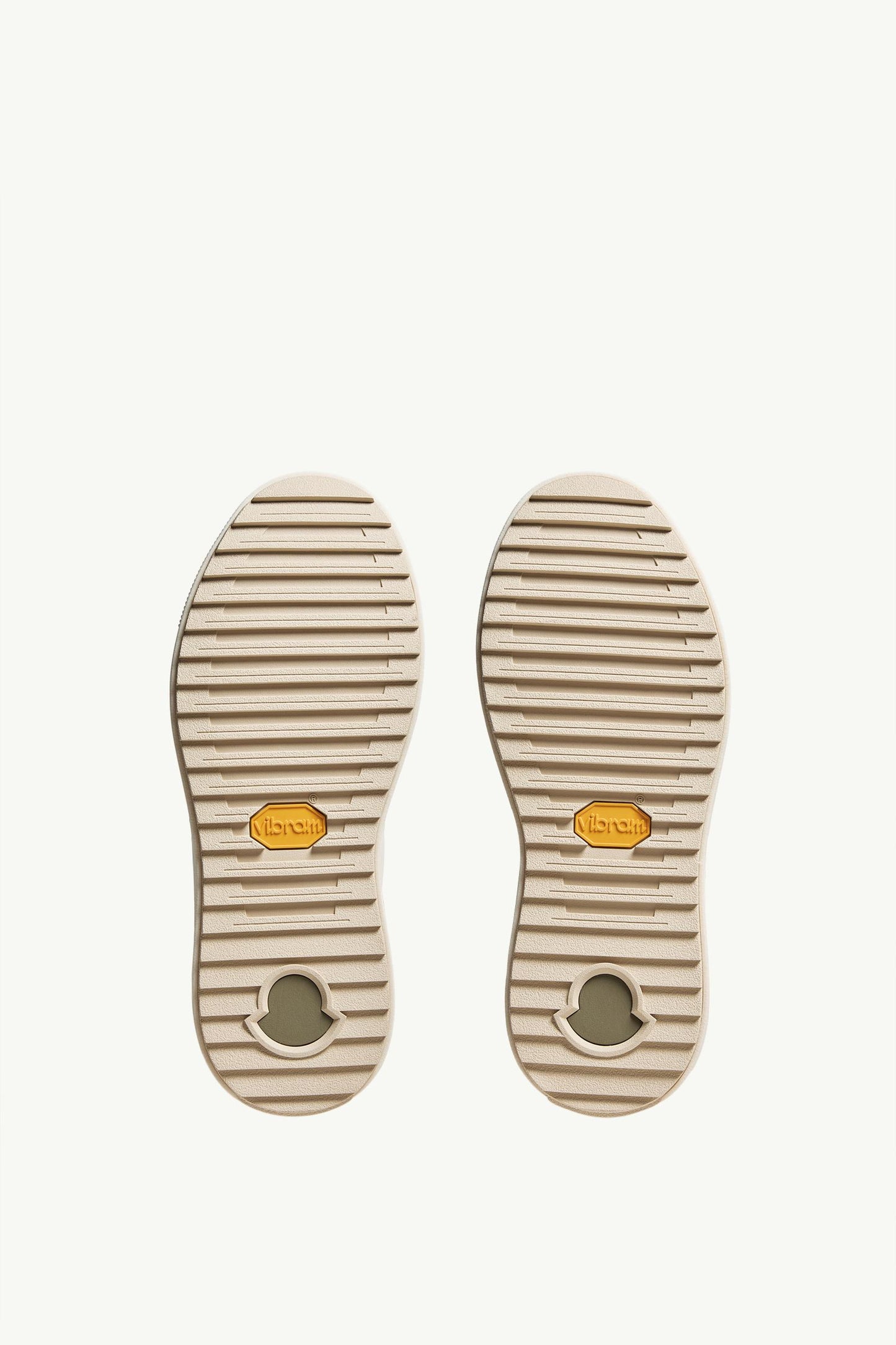 MC Altive Mid Snow Boots